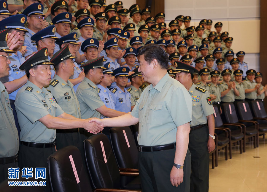 習近平八一建軍節(jié)前夕視察第16集團軍