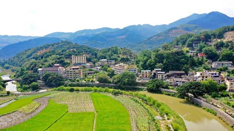 大目溪村：一個(gè)金盆藏玉帶的美麗鄉(xiāng)村！