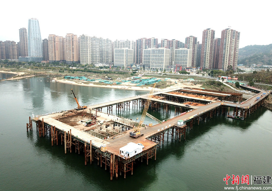 福建閩侯民生工程陸續(xù)復工 “抗疫”下全力以赴趕工期