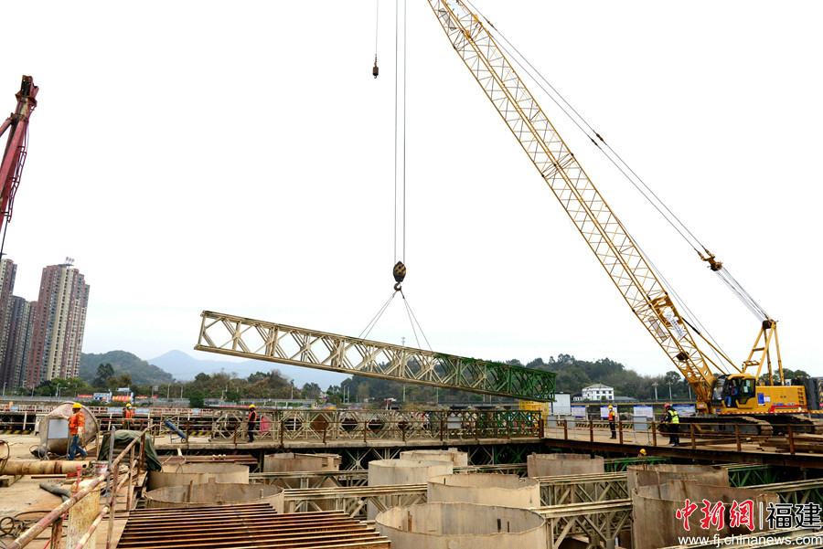 福建閩侯民生工程陸續(xù)復工 “抗疫”下全力以赴趕工期