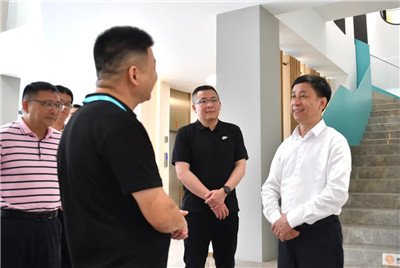 縣委書記調(diào)研全縣穩(wěn)就業(yè)促就業(yè)工作情況