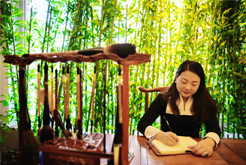 馬麗清：一腔真情系桑梓 為民發(fā)聲履職責(zé)