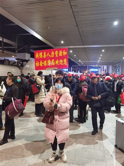 “包列+包車”，閩侯接他們上崗