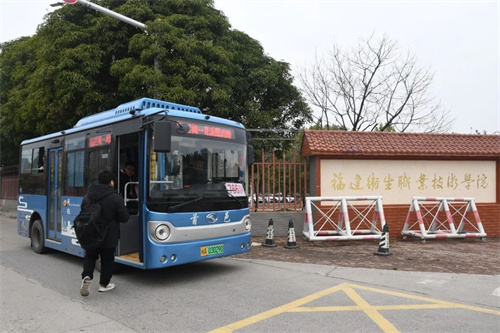 地鐵接駁專線開(kāi)通,！回校更方便了,！