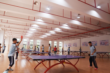 40+社團任選,！這所學(xué)校把“興趣班”玩出了新高度